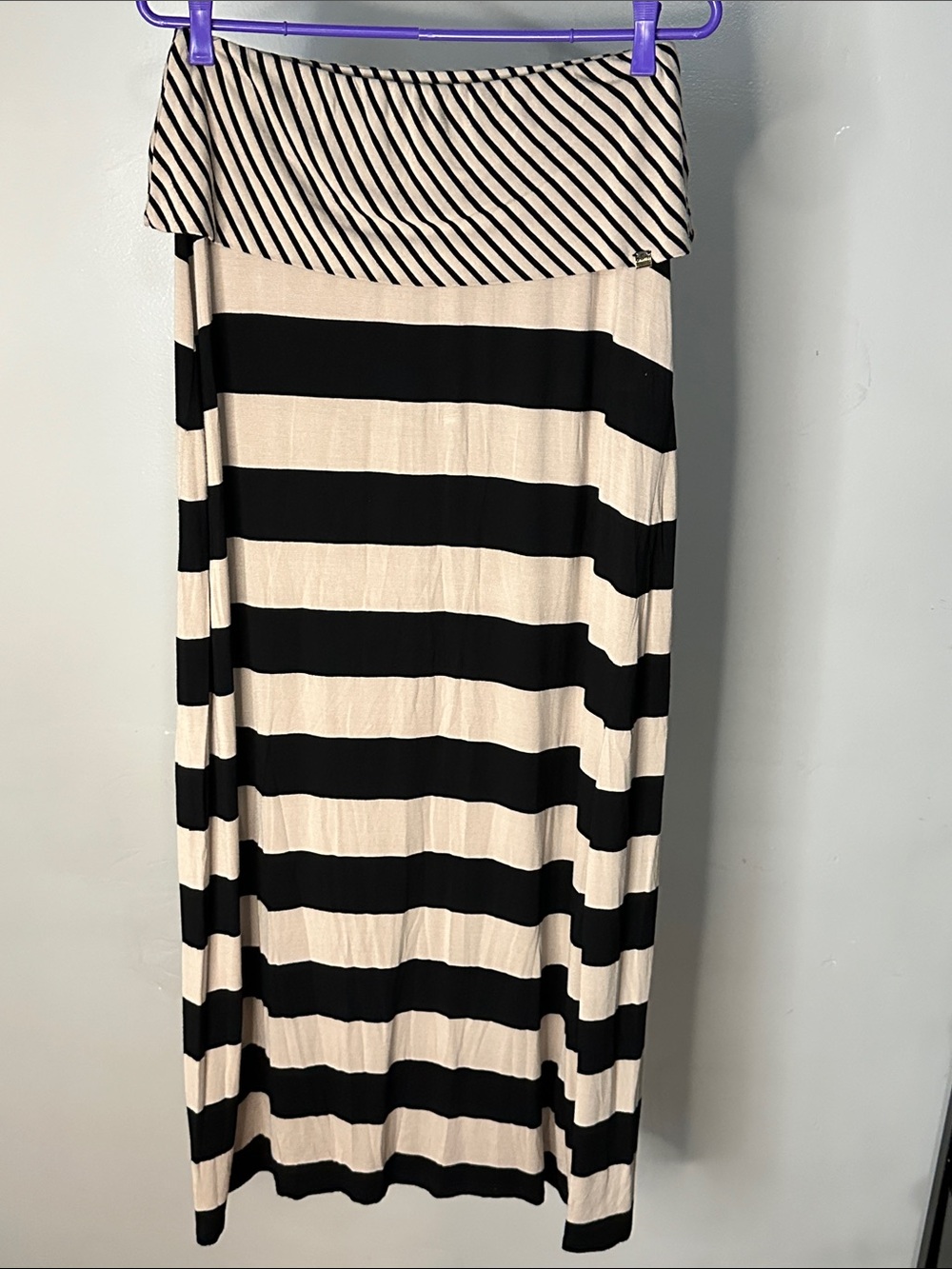 Calvin Klein Black and Beige Striped Maxi Skirt